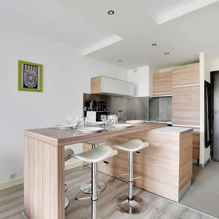Apartman Charming - 2p - Palais Des Congres